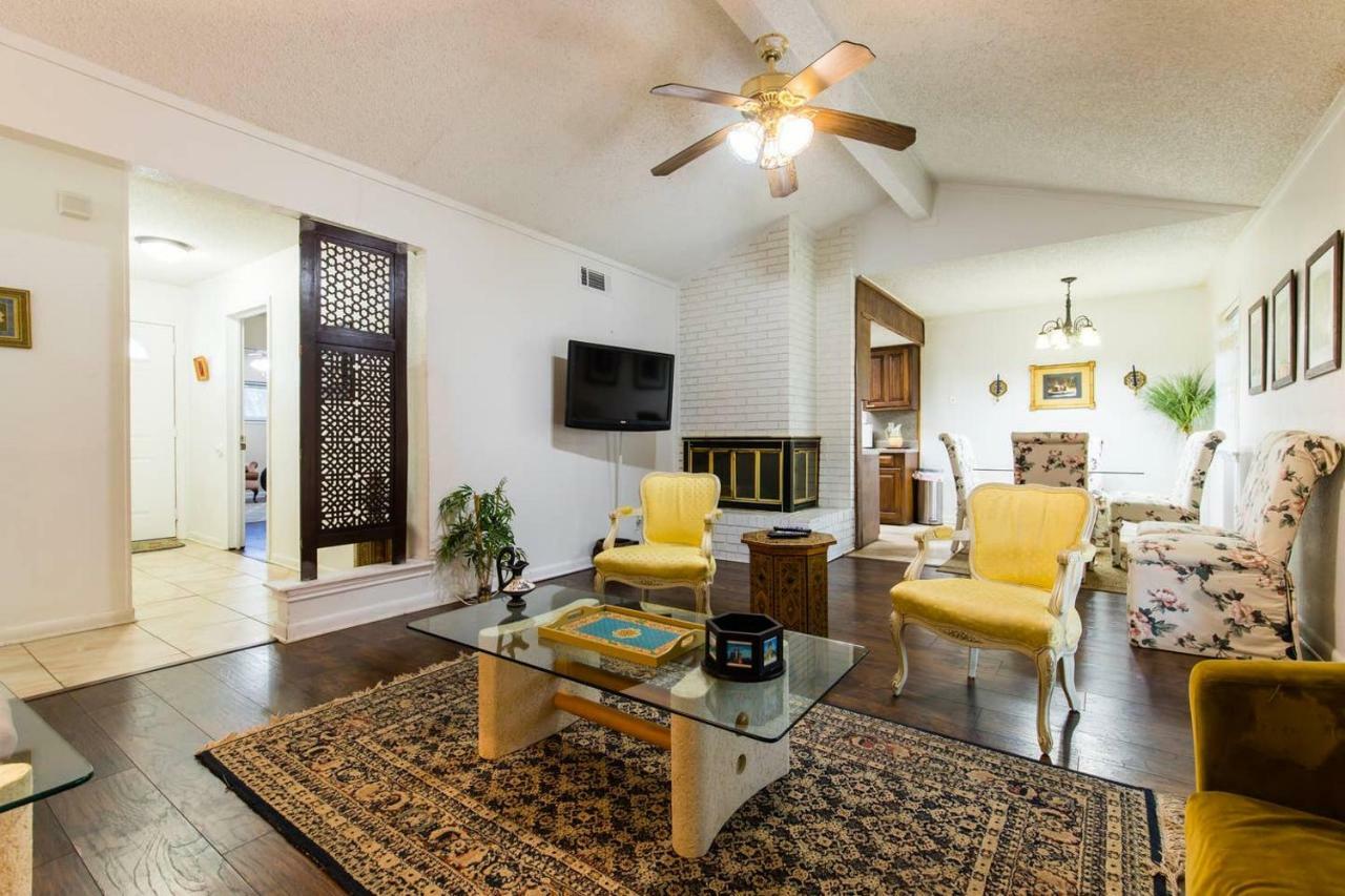 Oasis Near Dfw Airport With Mediterranean Setting Ървинг Екстериор снимка