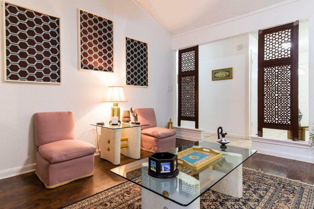 Oasis Near Dfw Airport With Mediterranean Setting Ървинг Екстериор снимка